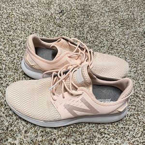 Blush NB tennis shoes!